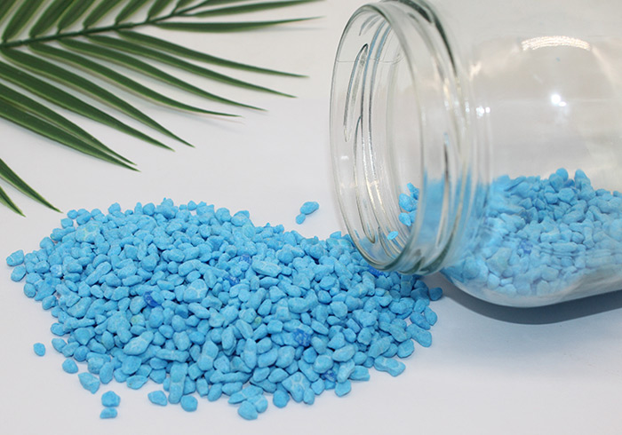 Copper sulfate extruded particles